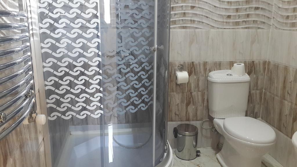 Edemi Hotel クタイシ 部屋 写真