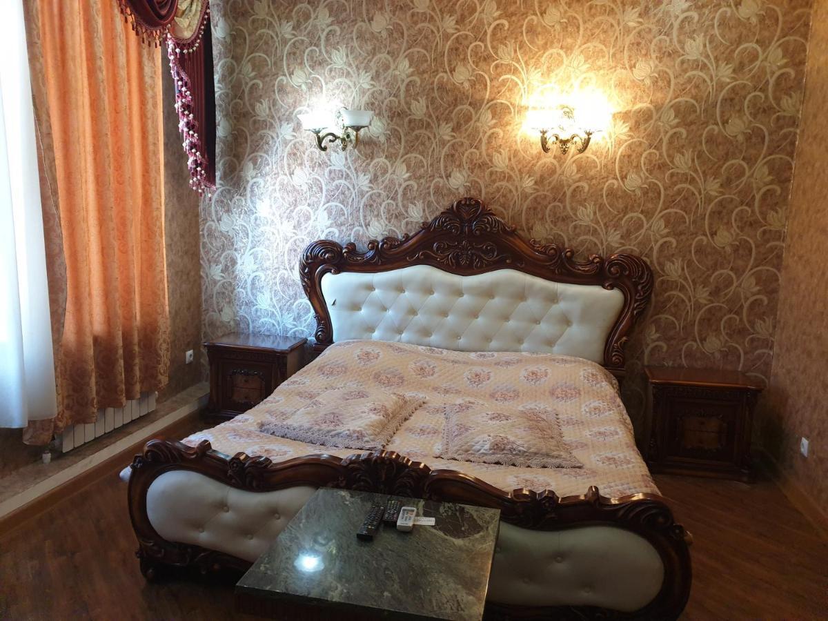 Edemi Hotel クタイシ エクステリア 写真